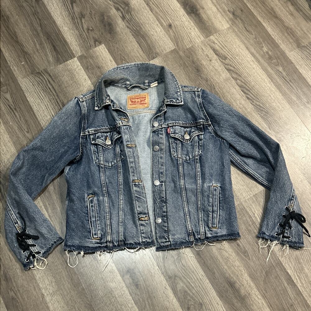 Levis Jean Jacket Women’s Large Raw Hem Lace Up Sleeves 100% Cotton Blue Denim